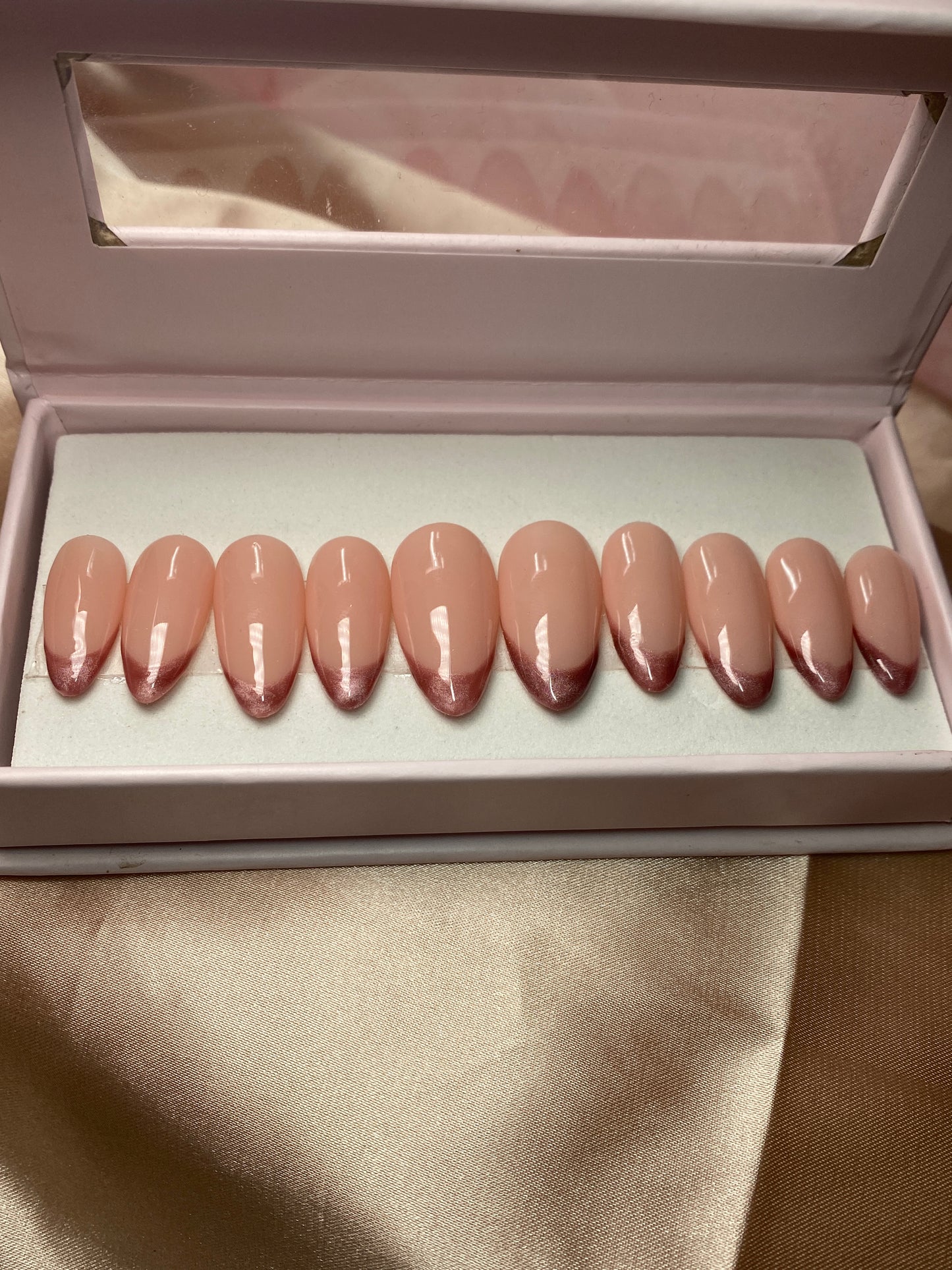 'Aurora' - Pink Cat-Eye French Tip