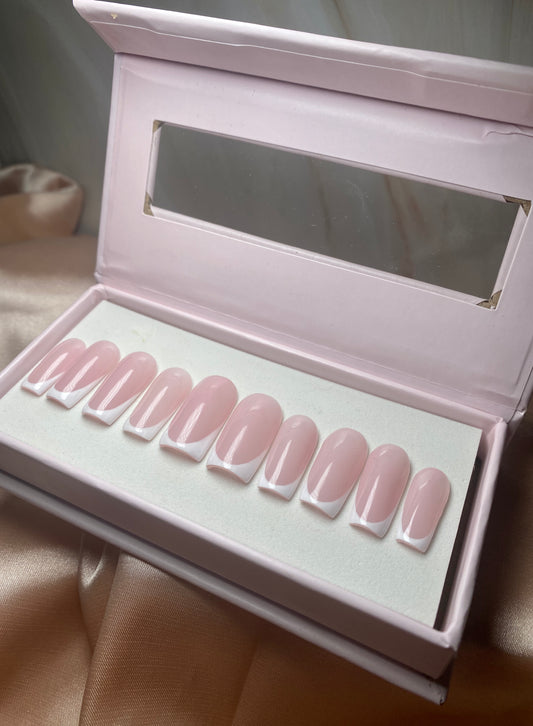 ‘Sophia’ - Classic French