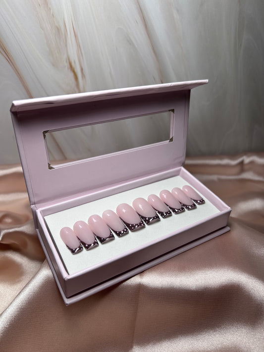 'Naomi' - Brown French Tip & Pink Polka Dot